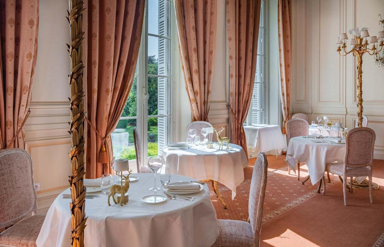 Chateau De Rochecotte Saint-Patrice Bagian luar foto