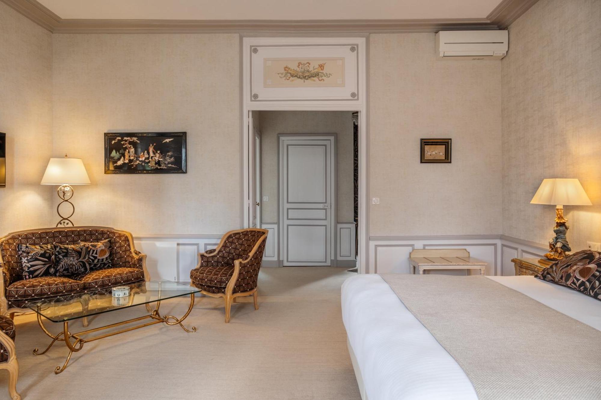 Chateau De Rochecotte Saint-Patrice Bagian luar foto