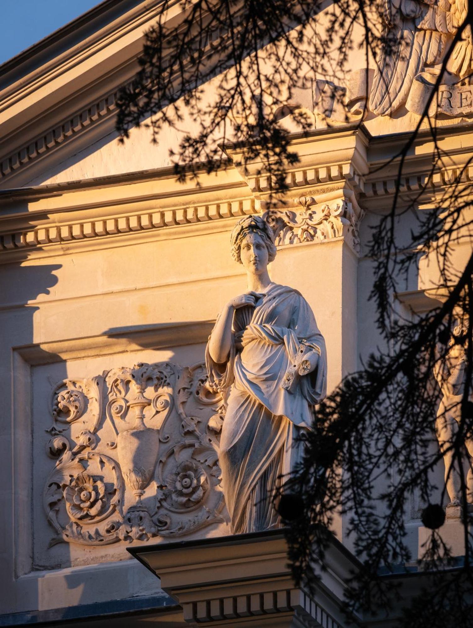 Chateau De Rochecotte Saint-Patrice Bagian luar foto